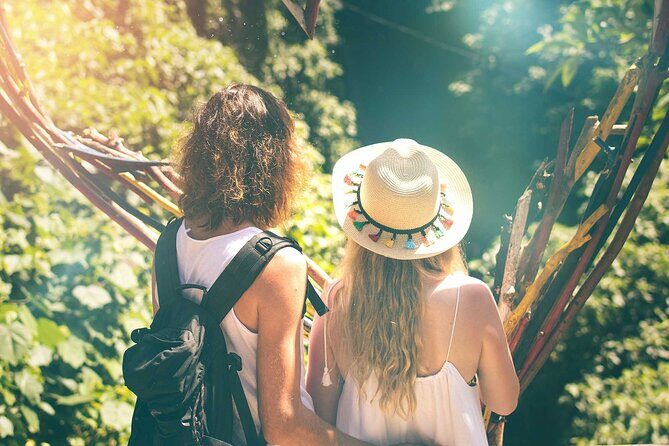 Private Tour : Individual costumize route with FREE - WIFI - The Route: How the Classic Stops Flow Together