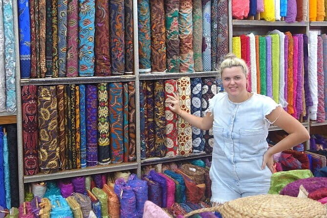 Private Tour of Ubud Art Village from Bali - Lunch, Water, and Coffee: The Small Comforts That Keep the Day Fun