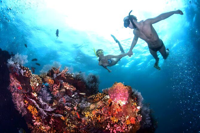 Snorkeling in Blue Lagoon Padang Bai Bali : Snorkel in the clear blue waters - Weather, visibility, and the tough truth about plastic