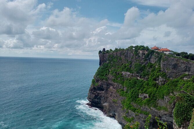 Tanah Lot and Uluwatu Temple Private Guided Tour - Price and Value: What You Pay For, What You Should Budget