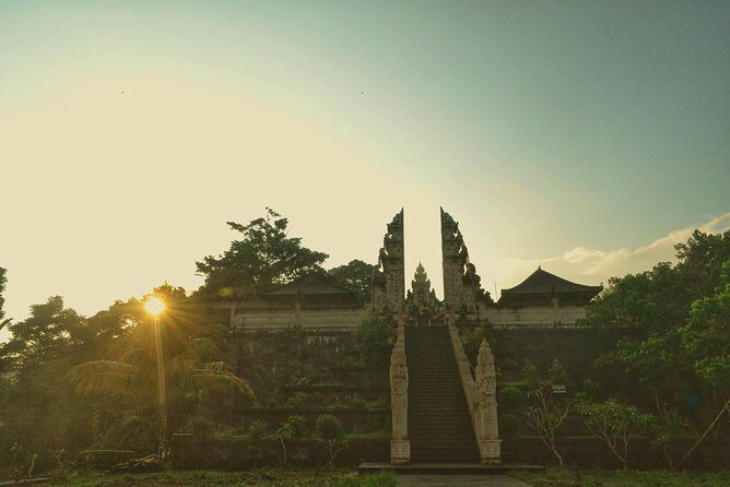The Gates of Heaven Lempuyang Tours All Inclusive - What you’ll actually need to bring (so the day feels easy)