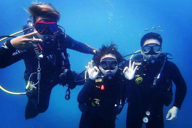 Try Diving in Manta Point - Nusa Penida - The Discover Scuba rhythm: theory, pool training, and one-on-one coaching