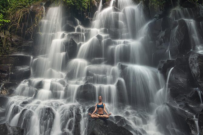 Ubud and Tanah Lot Temple Small Group Sunset Tour - Monkey Forest in Ubud: sacred sanctuary and the real rules for your belongings