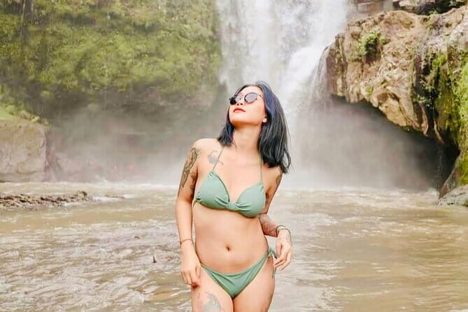 Ubud Full-Day Private Tour: Waterfall, Temple, Rice Terrace. - Kanto Lampo Waterfall: swimming time and great photo angles