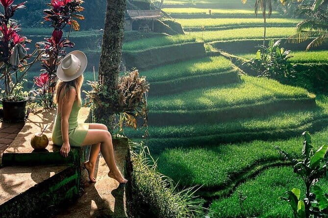 Ubud Highlights -Private Tour,Temples, Waterfalls & Rice terraces - Tegallalang Rice Terrace: the photo spots are the bait, the walk is the meal
