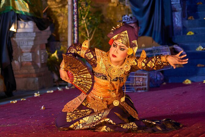 Ubud Night Half Day Trip with Legong Dance Performance - Stop 2: Sacred Monkey Forest Sanctuary and the 400 macaque reality