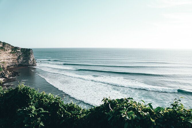 Uluwatu Temple Excursion - FREE WI-FI - The Main Trade-off: Sightseeing Gets Priority Over Explanations