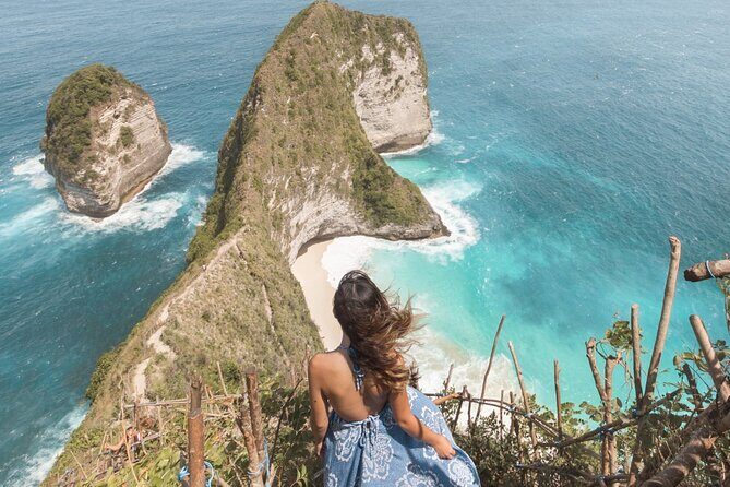 VIP Private Boat to Nusa Penida: Snorkeling with Mantas + Land Tour Adventure - Kelingking Cliff viewpoint: iconic photos, plus a real hike