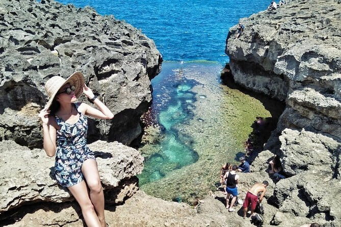West Nusa Penida Day Trip - Broken Beach and Angel’s Billabong: two close hits, one steady rhythm
